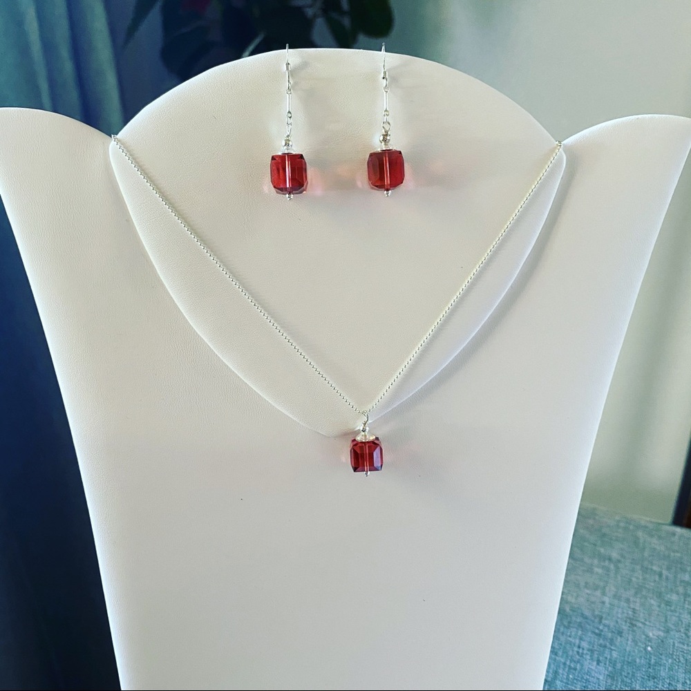 Swarovski Crystal Earring And Necklce
